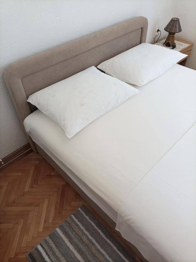 Apartment And Rooms Markovic Senj  Exterior foto
