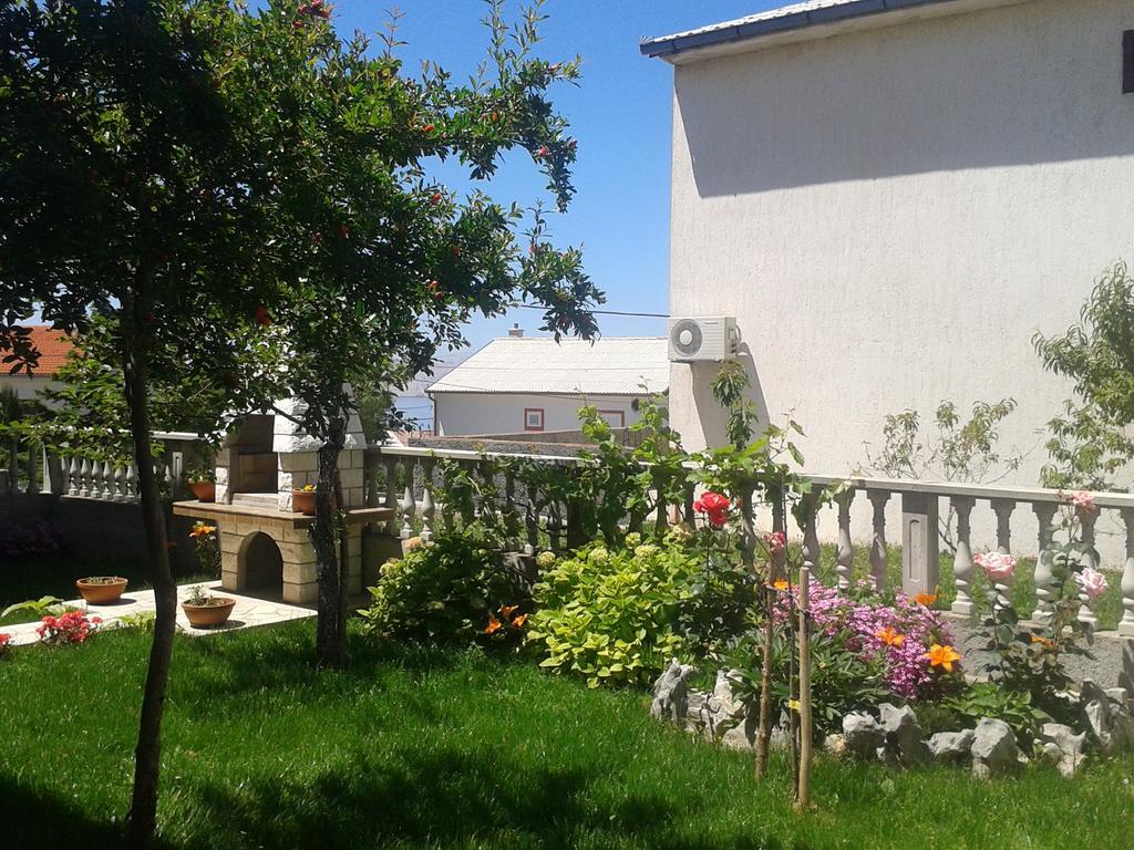 Apartment And Rooms Markovic Senj  Zimmer foto