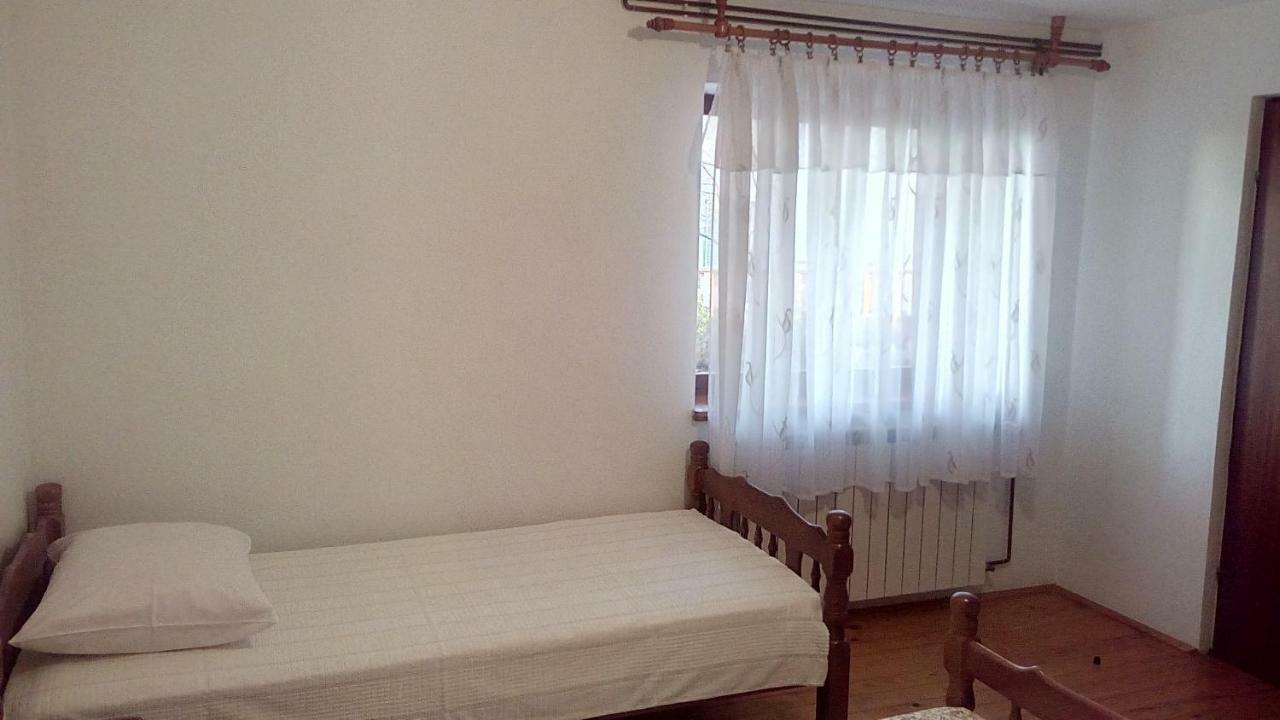 Apartment And Rooms Markovic Senj  Exterior foto