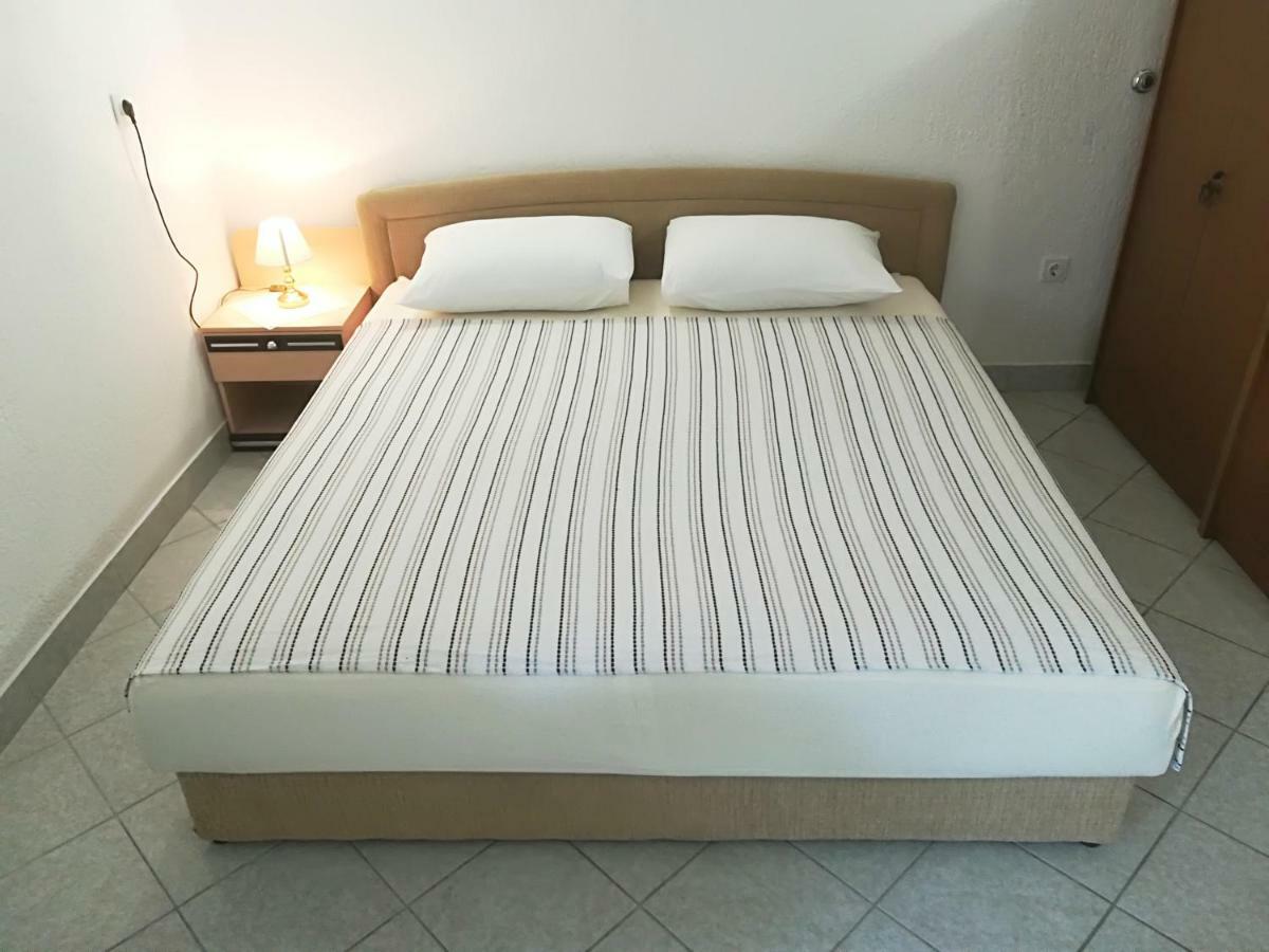 Apartment And Rooms Markovic Senj  Exterior foto